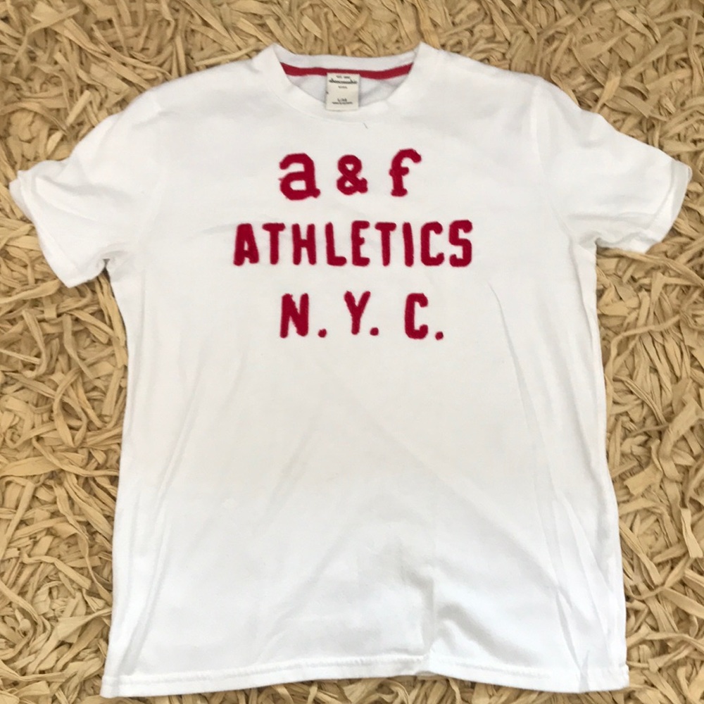 Short sleeve shirt
